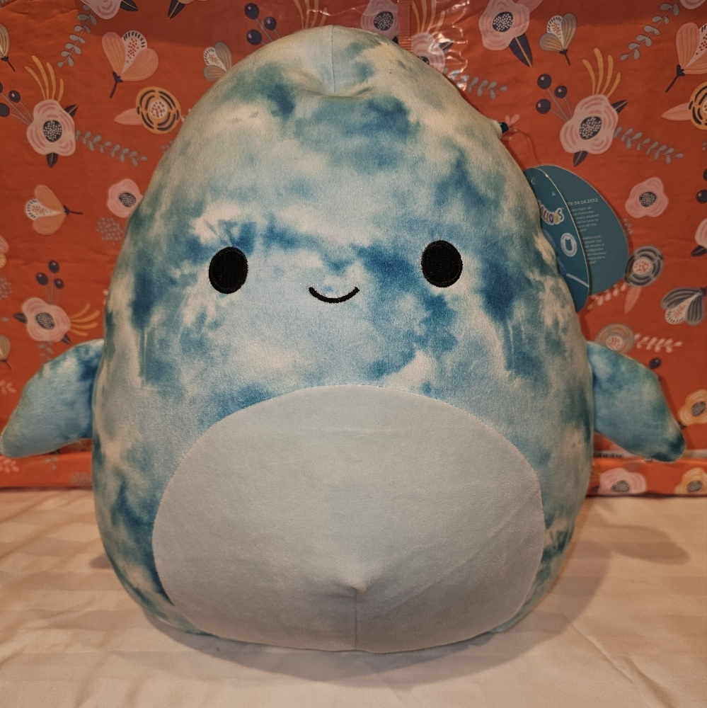 NWT 14" Dolphin Danika Squishmallow
